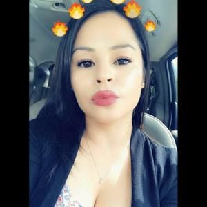 Meet your Posher, Fatima